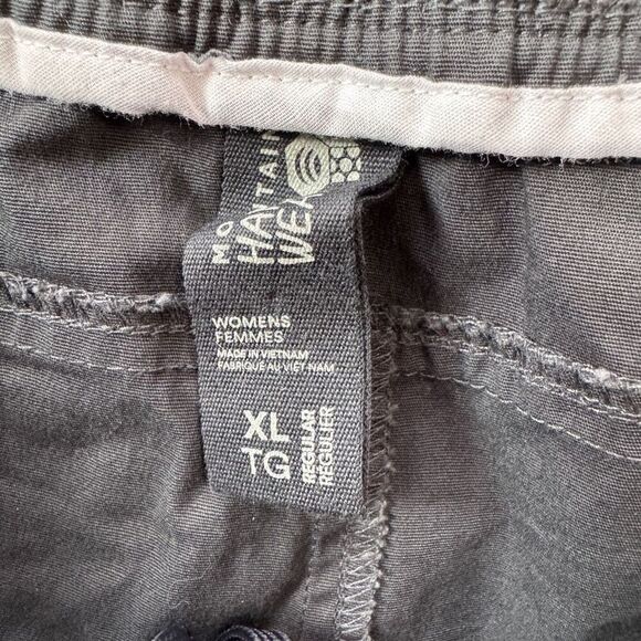 Mountain Hardware black elastic waist shorts size XL - Picture 5 of 6